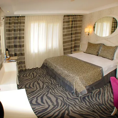 Hotel Elegance & Wellness-aqua Yalova (Yalova)