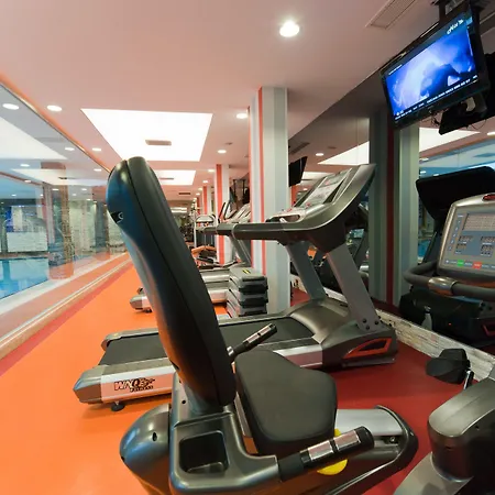 Elegance & Wellness-aqua Hotel 4*