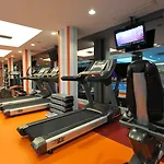 מלון Elegance & Wellness-aqua ילובה