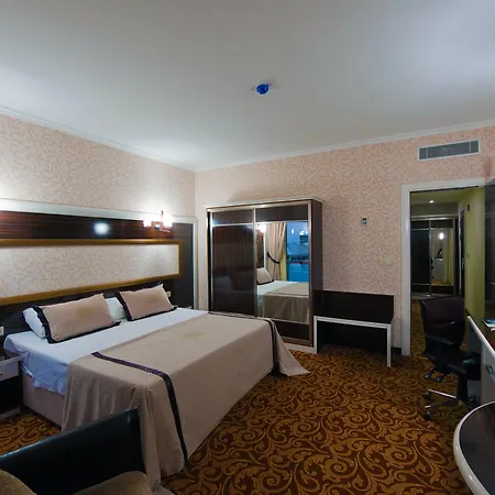 Otel Elegance & Wellness-aqua Yalova (Yalova)
