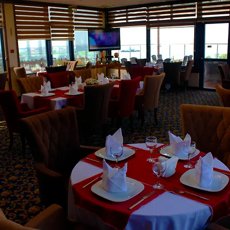 Elegance & Wellness-aqua 4* Yalova (Yalova)