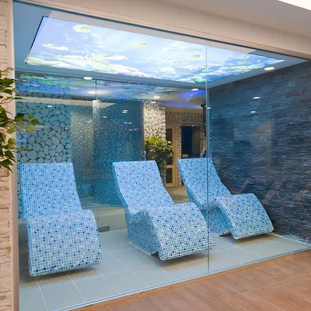 Elegance & Wellness-aqua Hotel