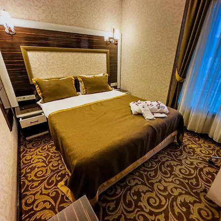 Otel Elegance & Wellness-aqua 4*
