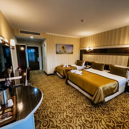 Otel Elegance & Wellness-aqua Yalova (Yalova)