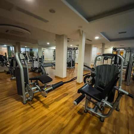Otel Elegance & Wellness-aqua Yalova (Yalova)
