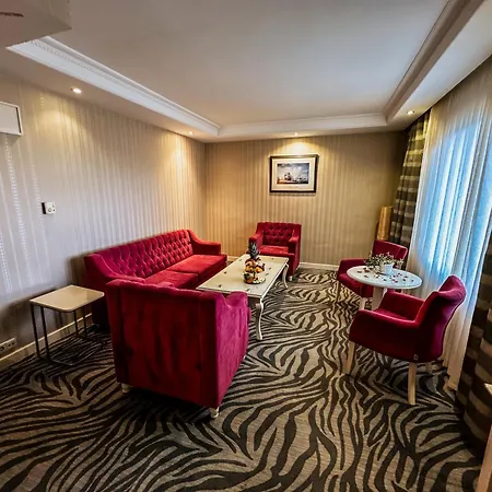 Elegance & Wellness-aqua Otel
