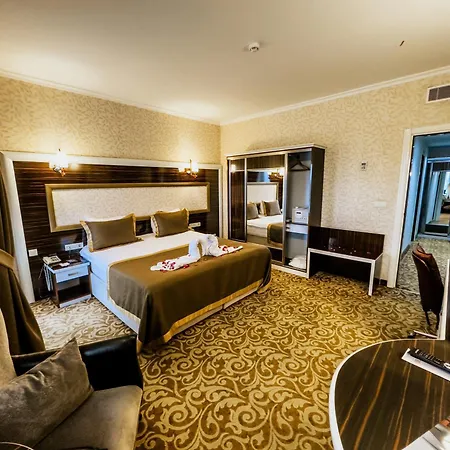 Otel Elegance & Wellness-aqua