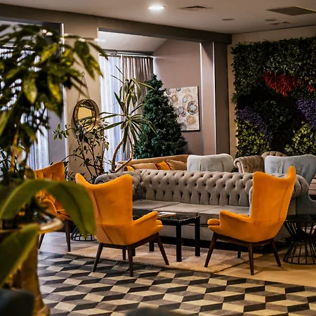 Elegance & Wellness-aqua Hotel