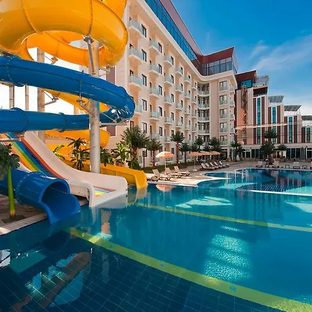 ホテル エレガンス ホテル＆スパ ウェルネス アクア 4*