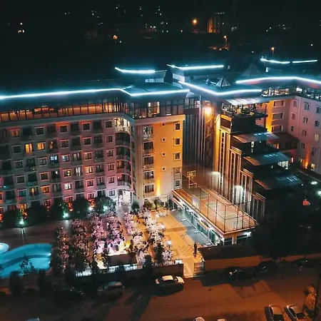 Отель Elegance & Wellness-aqua 4*